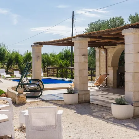 Masseria Le Arcate Остуни
